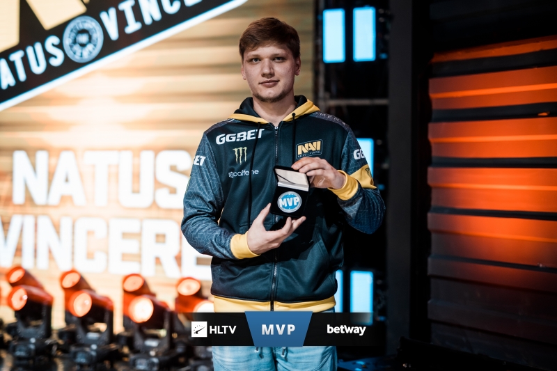 两位射手的力量！ Jiwoo 和 Jinx 在两场团战中击败了 Nongshim RedForce ，结束了比赛并获得了赛点